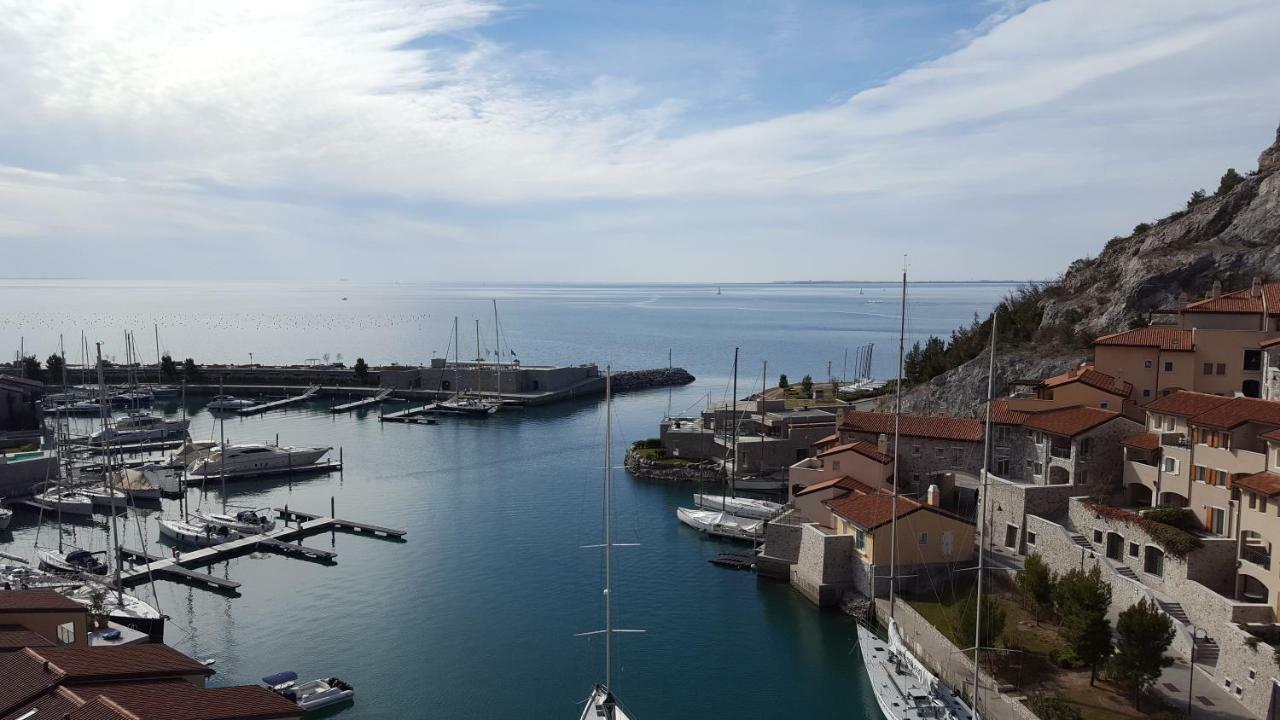 Holiday home Oliveto Mare Carso